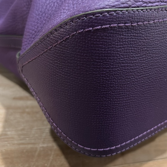 Henri Bendel Leather Tote Bag with dust bag~EUC - Picture 8 of 16